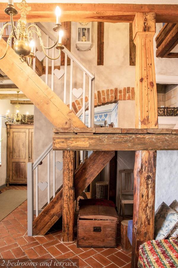 Old Town Fairytale, 2 Bedrooms And Terrace, Tartu Home Exterior foto